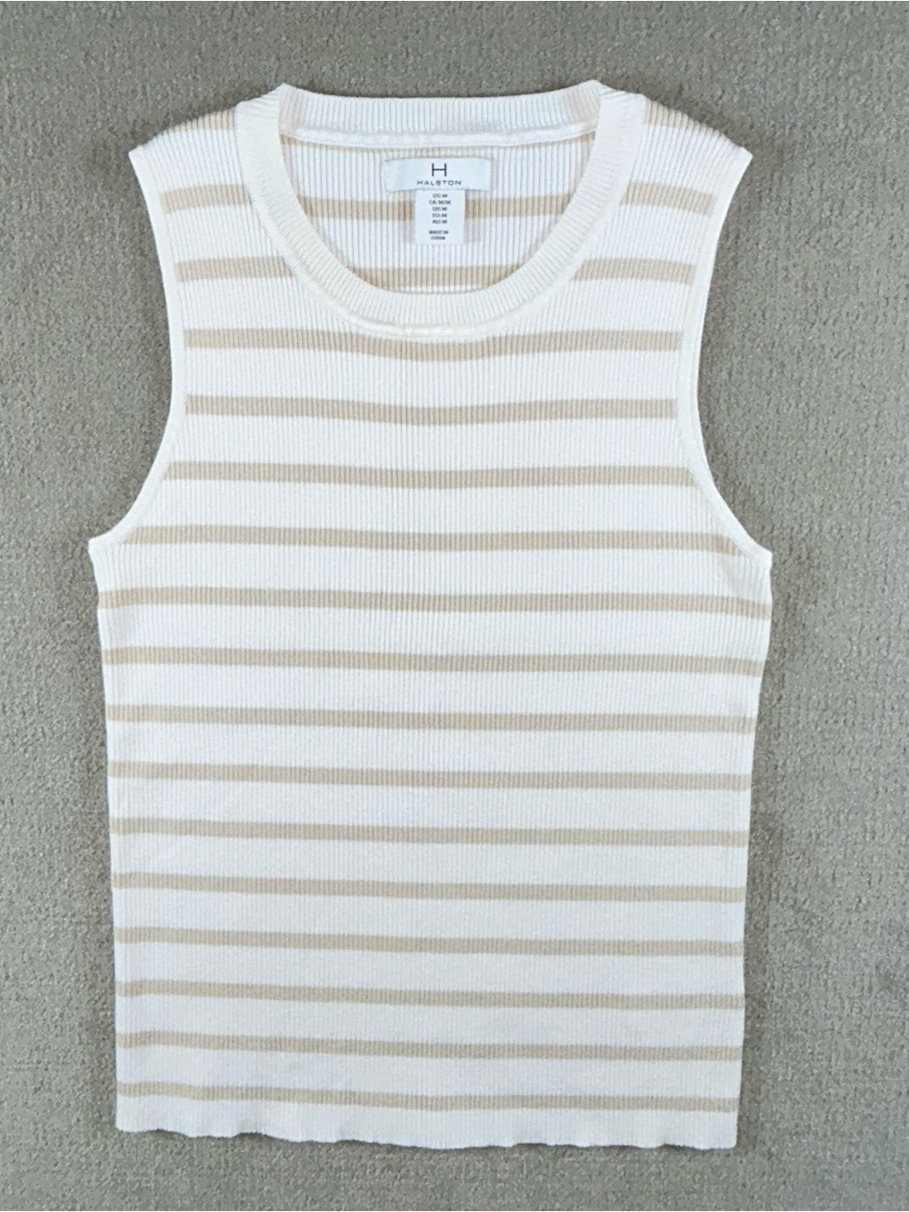 Halston Heritage White and Tan Ribbed Fitted Lightweight Sweater Tank Top Med.